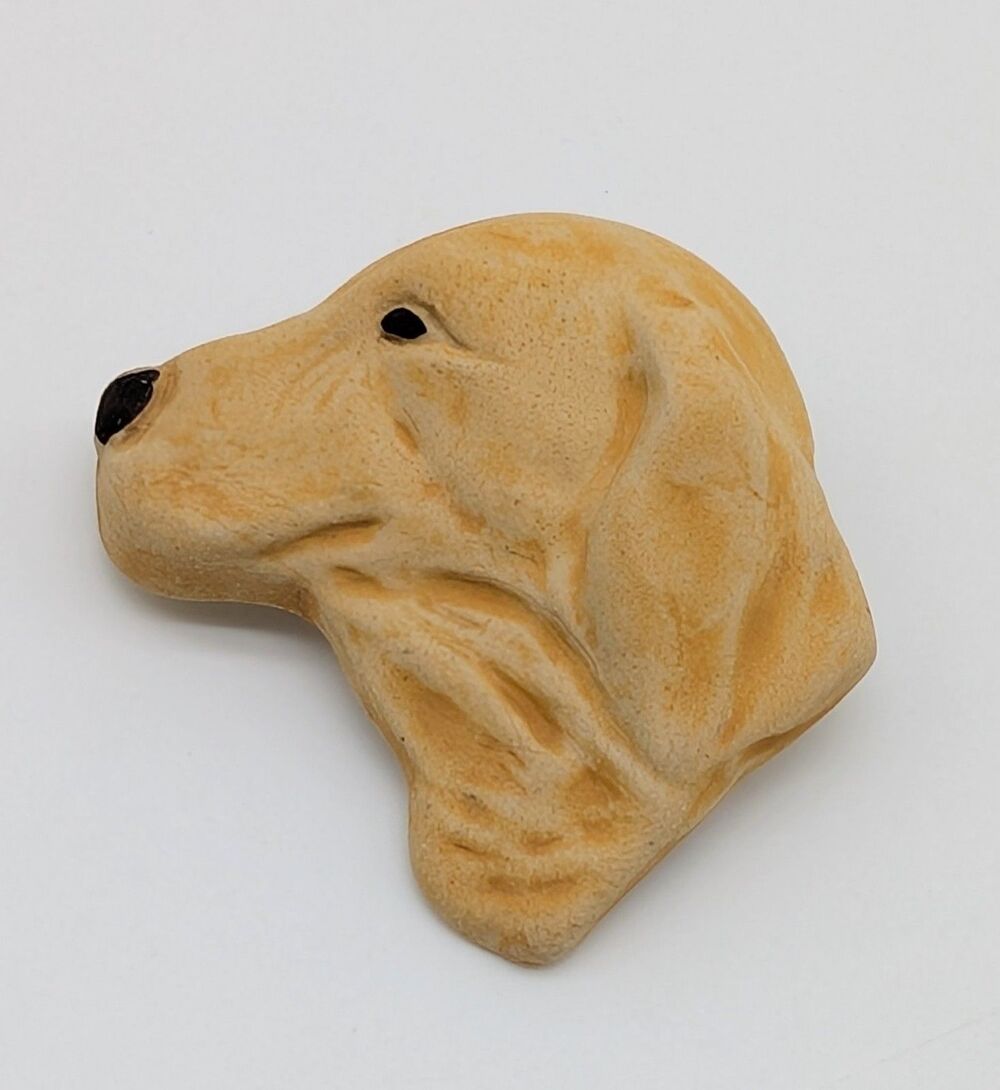 Yellow Lab Labrador Retriever Ceramic Brooch Pin - Picture 1 of 6